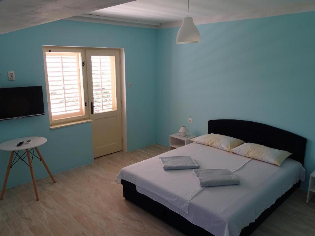 Apartments Losinj มาลีโลชินจ์ ภายนอก รูปภาพ