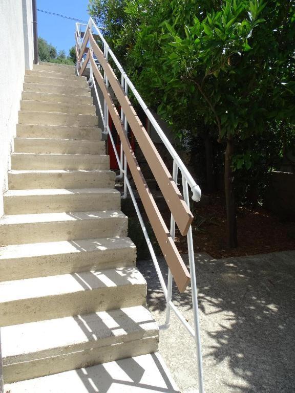 Apartments Losinj มาลีโลชินจ์ ภายนอก รูปภาพ
