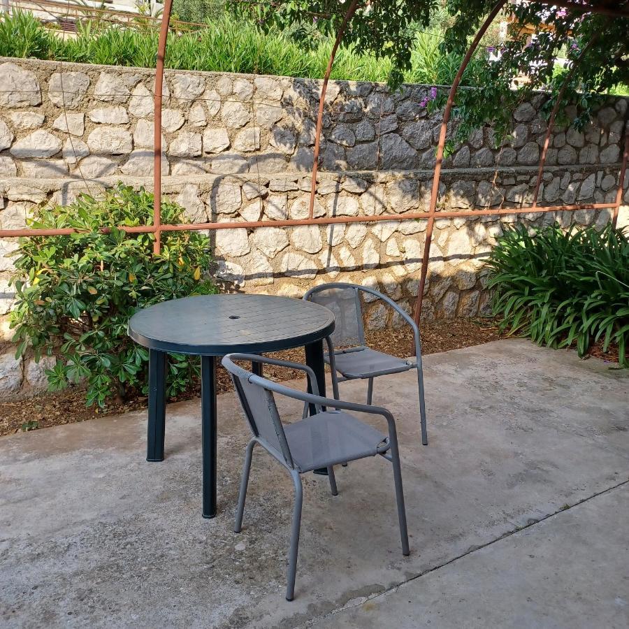 Apartments Losinj มาลีโลชินจ์ ภายนอก รูปภาพ