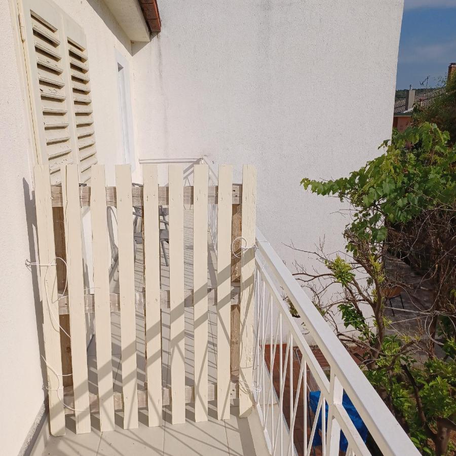 Apartments Losinj มาลีโลชินจ์ ภายนอก รูปภาพ
