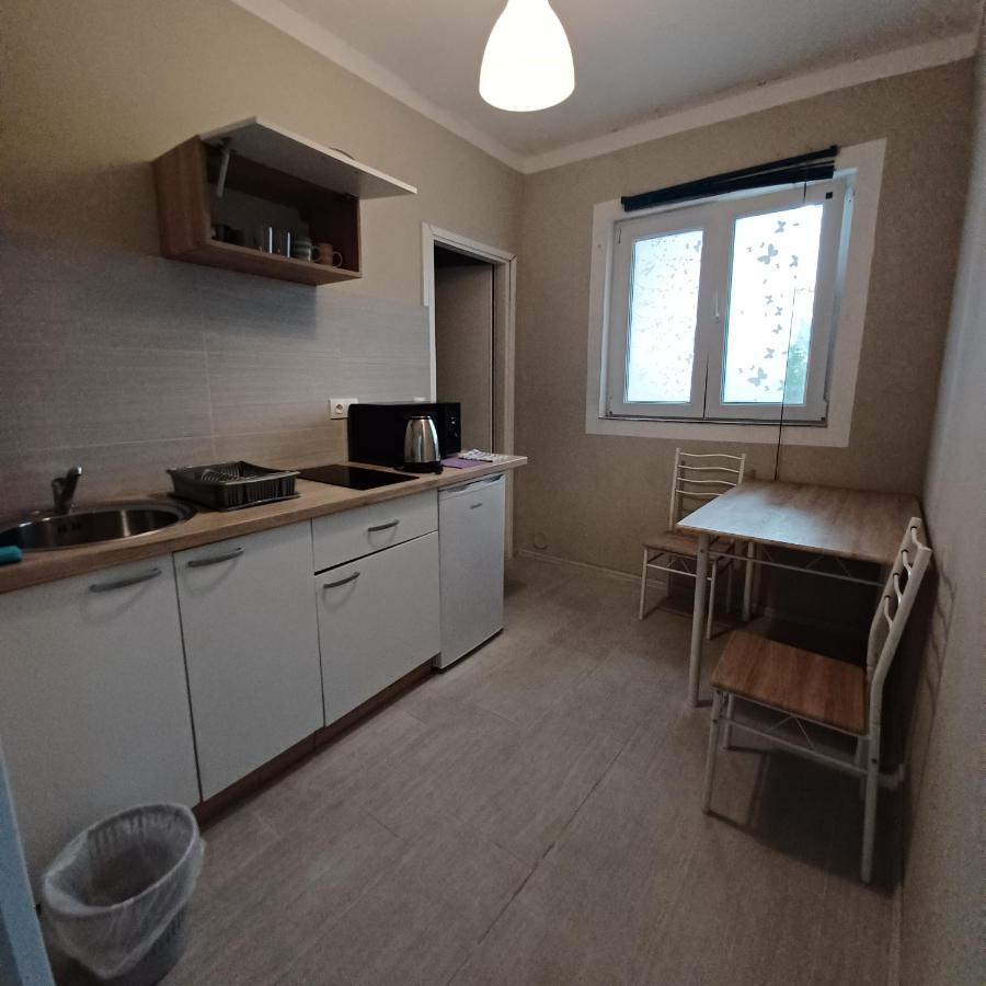 Apartments Losinj มาลีโลชินจ์ ภายนอก รูปภาพ