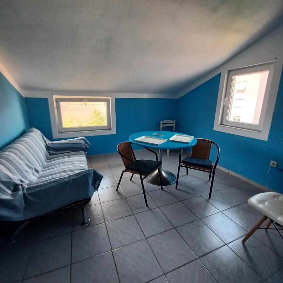 Apartments Losinj มาลีโลชินจ์ ภายนอก รูปภาพ