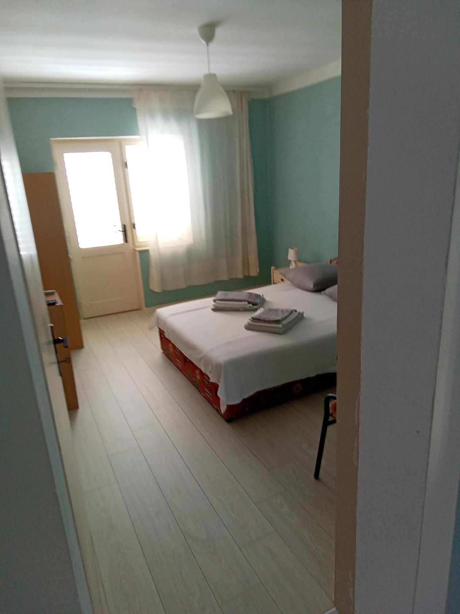 Apartments Losinj มาลีโลชินจ์ ภายนอก รูปภาพ