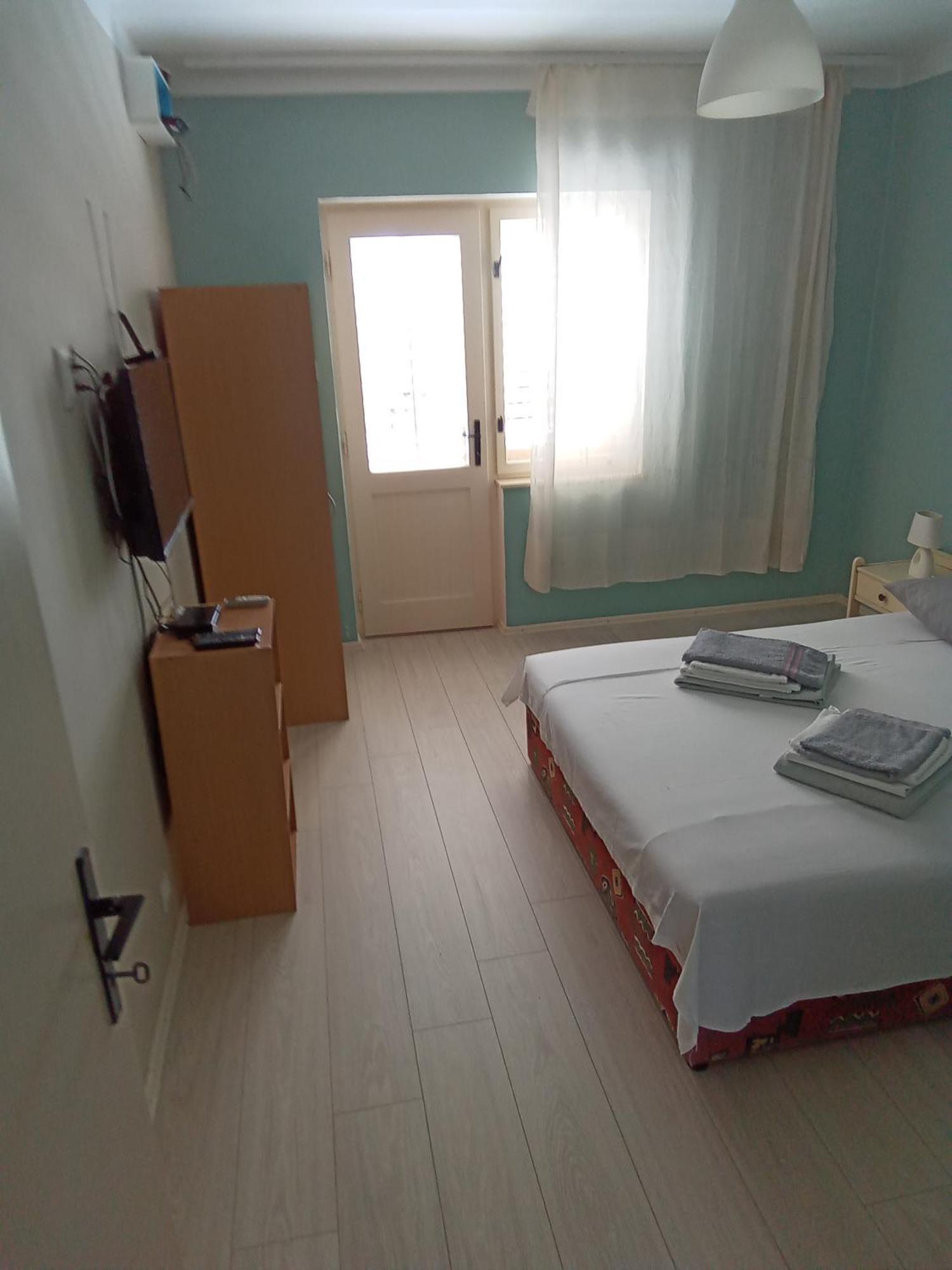 Apartments Losinj มาลีโลชินจ์ ภายนอก รูปภาพ